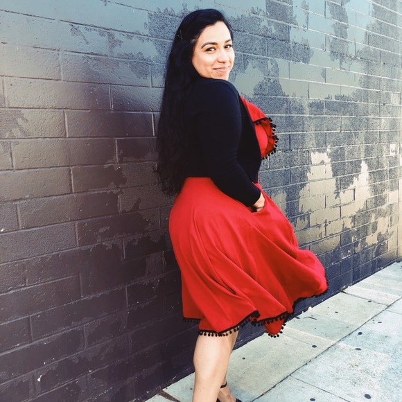 Meet your posher, Jackie - Picture 2 of 4